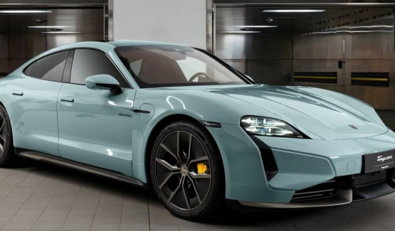 Mẫu xe điện biểu tượng của Porsche lao đao